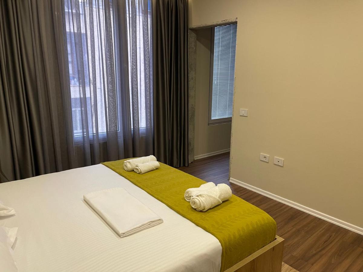Ale Investa Hospitality Apartamento Tirana Exterior foto