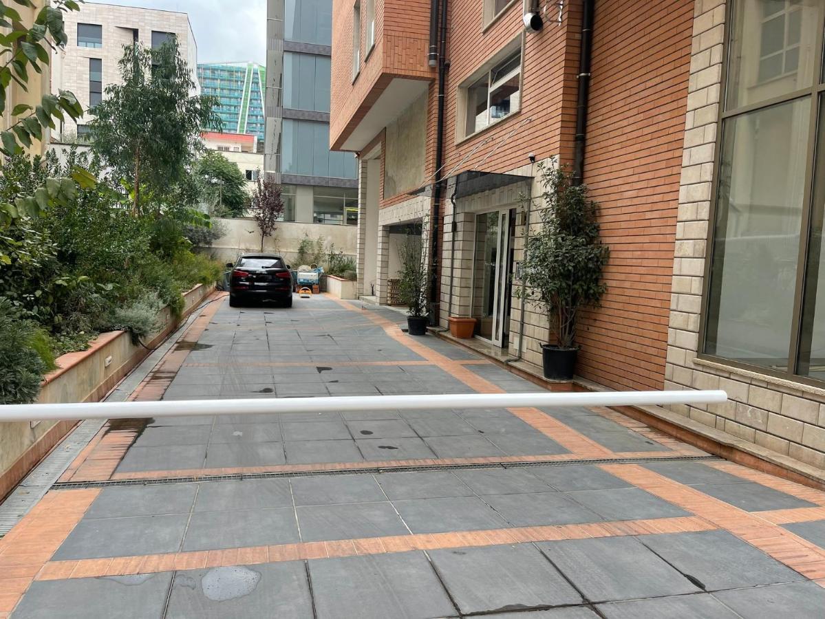 Ale Investa Hospitality Apartamento Tirana Exterior foto